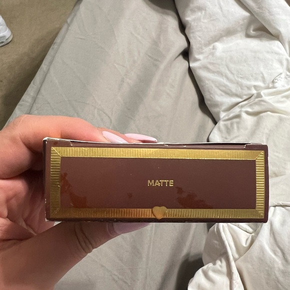 Too faced matte bronzer - Picture 2 of 4